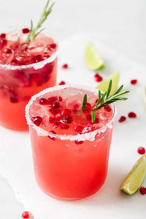 Margarita Punch, Pomegranate Margarita, Divas Can Cook, Tequila Margarita, Rasa Malaysia, Strawberry Margarita, Watermelon Lemonade, Raspberry Lemonade, Easy Cocktails