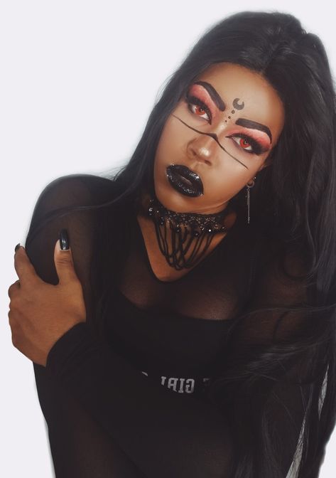 #drag #dragqueen #dark #witch #gotic #makeup #inspiration Witch Makeup, Dark Witch, The Witch, Makeup Inspiration, Halloween Face, Face Makeup, Halloween Face Makeup, Witch, Halloween