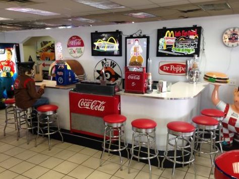 Soda Fountain Bar, Coke Kitchen, Soda Fountain Machine, Coke Products, Coke Cooler, Coca Cola Bear, Coca Cola Kitchen, Soda Bar, Coke Collectibles