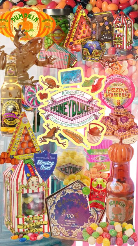 #honeydukes #hogsmeade #harrypotter #chocolatefrog #candy #harrypotteraesthetic Honeydukes Candy, Honey Dukes, Harry Potter Candy, Slytherin Pride, Festa Harry Potter, Chocolate Frog, Harry Potter Drawings, Harry Potter Christmas, Harry Potter Room