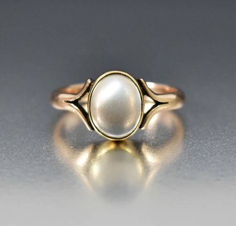 Antique Victorian Rose Gold Moonstone Ring Pearl Ring Design, Rose Gold Moonstone Ring, Stone Ring Design, Mens Ring Designs, Gold Moonstone Ring, Antique Jewellery Online, Vintage Jewelry Antique, Gold Earrings Models, Jewelry For Sale