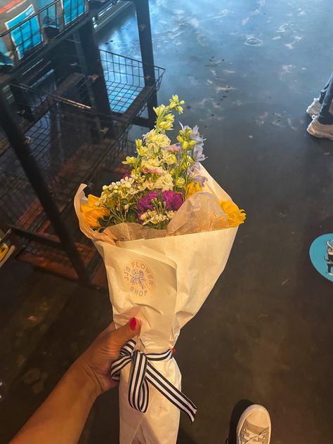 beautiful hand-picked flower bouquet Hand Picked Bouquet, Hand Holding Flower Bouquet, Hand Picked Flowers, Hands Holding Flowers, Flower Boquet, Making A Bouquet, Summer 24, 2024 Vision, Birthday Flowers