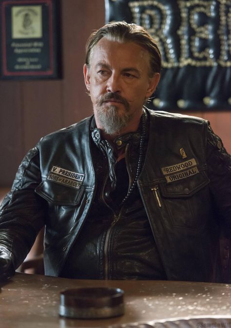 the sons of anarchy Sons Of Anarchy Gemma, Sons Of Arnachy, Gemma Teller Morrow, Sons Of Anarchy Mc, Gemma Teller, Kim Coates, Ryan Hurst, Sons Of Anarchy Motorcycles, Theo Rossi