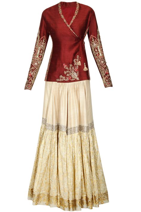 Maroon embroidered angrakha short jacket and gold floral printed gharara set available only at Pernia's Pop Up Shop.#perniaspopupshop #shopnow #anjumodi#bajiraomastani #bajiraomastanithefilm#partyseason #happyshopping #designer #clothing Trendy Outfits Indian, Party Wear Gown, Bollywood Outfits, Unique Blouse, Party Wear Lehenga, Indian Bridal Outfits, Stylish Party Dresses, Indian Couture, Dress Indian Style