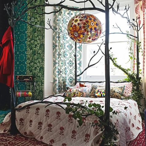 Woodland bedroom with iron four-poster bed | Woodland design room ideas | housetohome.co.uk Woodland Bedroom, Tree Bed, Floral Bedroom, Four Poster Bed, Four Poster, Bohol, Bohemian Bedroom, Canopy Bed, Boho Interior