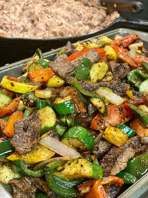 Blackstone Steak Fajitas Recipe Canned Green Enchilada Sauce, Dinner Blackstone, Blackstone Steak, Chile Casserole, Fajitas Steak, Green Chile Casserole, Best Steak Fajitas, Steak Fajitas Recipe, Cheesy Cauliflower Bake