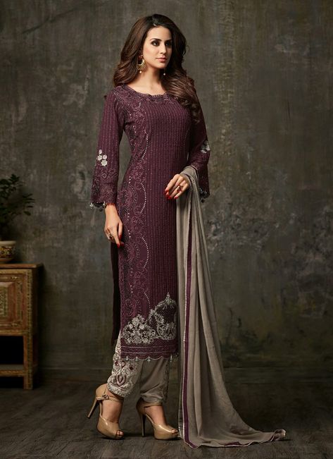 Purple Embroidered Straight Pant Suit Wine Colour Combination Dress, Wine Colour Combination, Party Salwar Kameez, Bollywood Suits, Salwar Kameez Online Shopping, Celana Fashion, Wine Colour, Utsav Fashion, Designer Salwar Suits