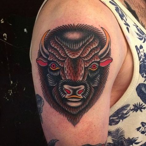 Traditional Buffalo Tattoo, Bison Tattoo, Buffalo Tattoo, Traditional Tattoo Drawings, Cowgirl Tattoos, Traditional Style Tattoo, Explore Tattoo, American Tattoos, Book Tattoo