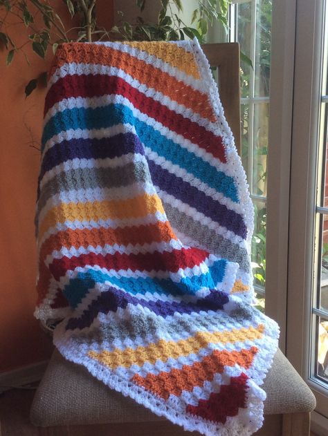 Rainbow Blanket Crochet, Eco Friendly Christmas Decorations, C2c Blanket, Christmas Stocking Decorations, Heirloom Blanket, Diagonal Stripes Pattern, Crochet Square Blanket, Crochet Christmas Stocking, Rainbow Blanket