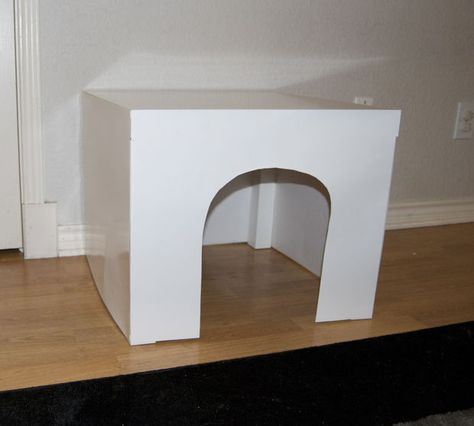 Litter Box House for under $10 Diy Litter Box Cover, Litter Box House, Cat Litter Box Diy, Box Covers Diy, Hiding Cat Litter Box, Diy Litter Box, Hidden Litter Boxes, Liter Box, Litter Box Covers