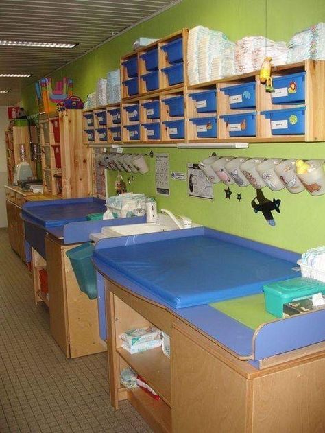 Daycare Rooms Setup, Child Care Center Design, Daycare Layout, Infant Room Ideas, Daycare Room Design, Daycare Room Ideas, Infant Room Daycare, Infant Toddler Classroom, Daycare Setup