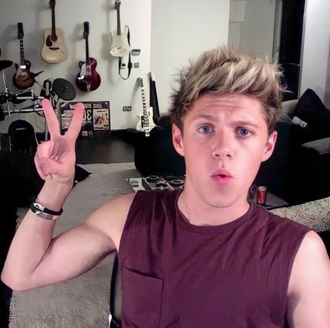 Niall Horan Baby, One Direction Niall, Irish Princess, Irish Boys, Frat Boy, Dance With You, James Horan, One Direction Pictures, I Love One Direction