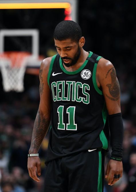 Kyrie Irving Boston Celtics, Kyrie Irving Celtics, Irving Wallpapers, Boston Celtics Basketball, Kyrie 3, Best Nba Players, Boston Strong, Basketball Is Life, Basketball Wallpaper