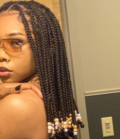 Liyah Li, Popular Aesthetic, Short Box Braids Hairstyles, Short Box Braids, Braids Hairstyles Pictures, Cute Box Braids Hairstyles, Quick Braided Hairstyles, Short Braids, Box Braids Styling