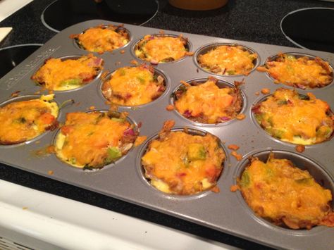 Tuna Muffins Tuna Muffins Recipe, Tuna Muffin Cups, Meal Prep For The Week Tuna, Meal Prep Tuna Lunch Ideas, Ww Tuna Casserole, Tuna Muffins, Tuna Appetizer, Tuna Salad Recipe, Sunday Dinners