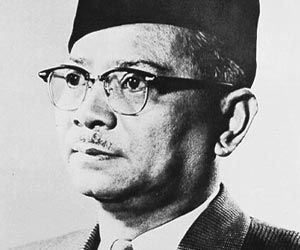 Tunku Abdul Rahman Merdeka Art, History Of Malaysia, Tunku Abdul Rahman, Fallout Concept Art, Event Poster Design, Event Poster, Historical Events, Prime Minister, Kuala Lumpur