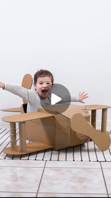 Cardboard Box Plane, Cardboard Box Boats, Airplane Costume, Cardboard Boxes Kids, Cardboard Airplane, Cardboard Box Car, Cardboard Play, Cardboard Design, Cardboard Box Crafts