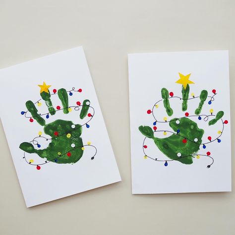 Creche Ideas Activities, Christmas Cards From Kids Handmade, Christmas Shirt Diy Kids, Preschool Holiday Crafts Christmas, Toddler Christmas Cards Diy, Christmas Ball Crafts For Kids, Baby Handprint Christmas Cards, Christmas Toddler Crafts Easy, Kindergarten Christmas Cards