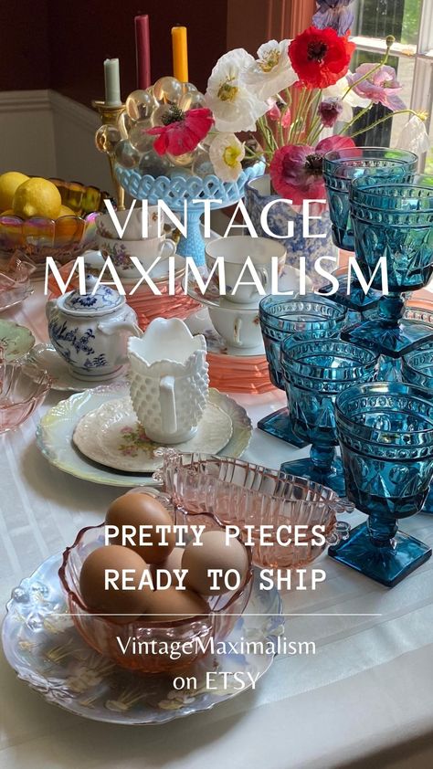 Colorful eclectic housewares for your maximalism aesthetic. Vintage maximalism interior design decor to make all your spaces pretty. Maximalism Quotes, Maximalism Aesthetic, Maximalism Interior Design, Boho Maximalism, Mediterranean Boho, Vintage Maximalism, Maximalism Interior, Maximalist Aesthetic, Colorful Eclectic