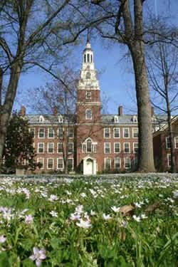 Berea College!!! Berea Kentucky, Berea College, Successful Student, Berea Ky, Best Colleges, My Old Kentucky Home, Teacher Education, Free Education, Nursing Education