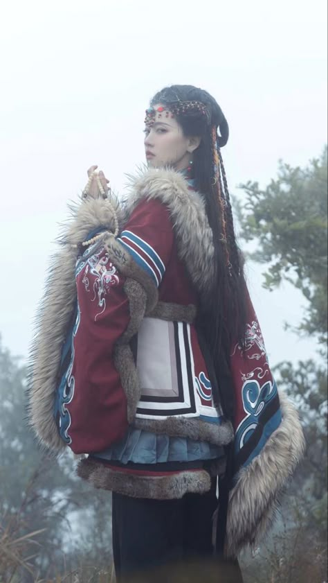 Mongolia Fashion, Mongolian Dress, Mongolian Woman, Mongolian Traditional Clothing, Mongolian Fashion, Mountain Clothes, Mongolian Clothing, Traditional Asian Dress, Armor Clothing