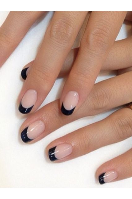 Denver Nails, French Tip Manicure, Unghie Sfumate, Unghie Nail Art, French Manicure Designs, Latest Nail Trends, Nail Trend, French Manicure Nails, French Tip Nails