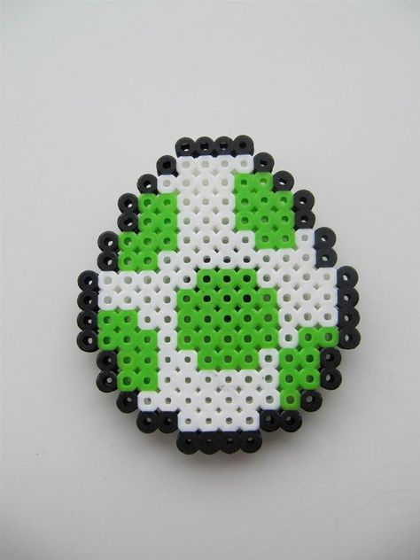 Hama Beads Huevo Yoshi Yoshi Egg Perler Bead Patterns, Hama Beads Mario, Yoshi Egg, Mini Hama Beads, Perler Beads Ideas, Perler Bead Mario, Hama Beads 3d, Melt Beads Patterns, Hamma Beads Ideas