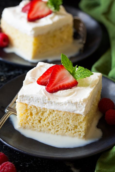 A delicious, sweet, milk soaked cake that's perfect for special occasions! My favorite Tres Leches Cake recipe! Best Tres Leches Cake, Tres Leches Cake Recipe, Nursing Cake, Authentic Mexican Recipes, Clam Recipes, Tres Leches Cake, Milk Cake, Mexican Dessert, Homemade Whipped Cream