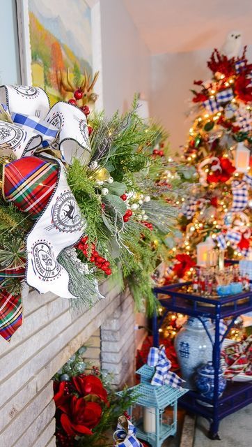 Chinoiserie Christmas Decor, Chinoiserie Christmas Tree, Chinoiserie Christmas, White Reindeer, Decorating For Christmas, Blue Chinoiserie, Holiday Ribbon, Christmas Style, An Elf