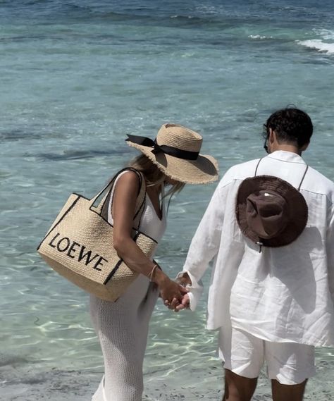 Old Money Summer Aesthetic, St Tropez Aesthetic, Kensington Aesthetic, Aesthetic King, Beach Goals, Sunday Kind Of Love, Travel Fund, Classy Couple, Couples Vibe