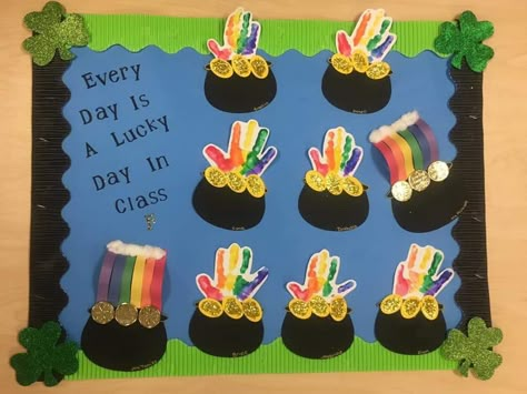 March Pre K Bulletin Boards, St Patrick’s Day Preschool Bulletin Board, March Bulletin Board Ideas For Toddlers, March Kids Crafts, St Patricks Day Door Ideas For Classroom, St Patrick Day Bulletin Board Ideas, St Patricks Day Bulletin Boards, March Bulletin Board Ideas Preschool, March Bulletin Board Ideas