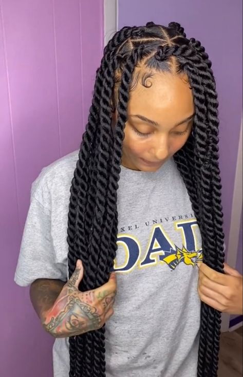 Big Twist Braids Hairstyles, Long Twist Braids, Blue Press On Nails, Nails Birthday, Braid Videos, Short Box Braids Hairstyles, Hairstyles Pictures, Big Box Braids Hairstyles, Nails Fun