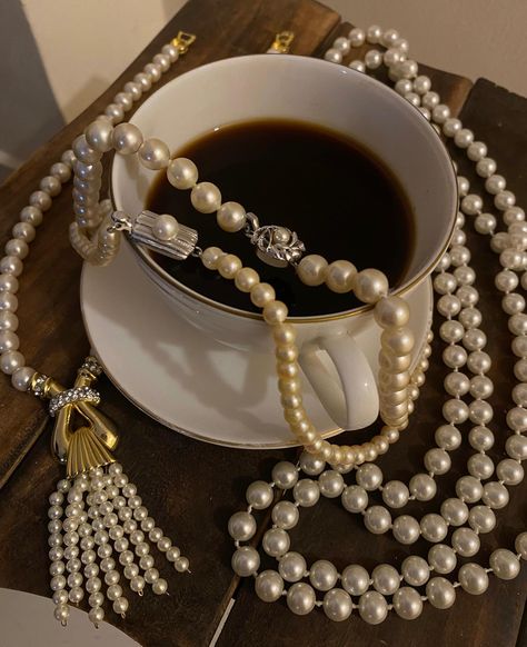 🤍✨🤍✨ #viange [ Vintage , Pearls , Coffee , Mood , Aesthetic ] Vintage Pearls Aesthetic, Champagne Aesthetic, Pearls Aesthetic, Pearl Aesthetic, Coffee Mood, Opening A Coffee Shop, Mood Aesthetic, Vintage Pearls, Country Club