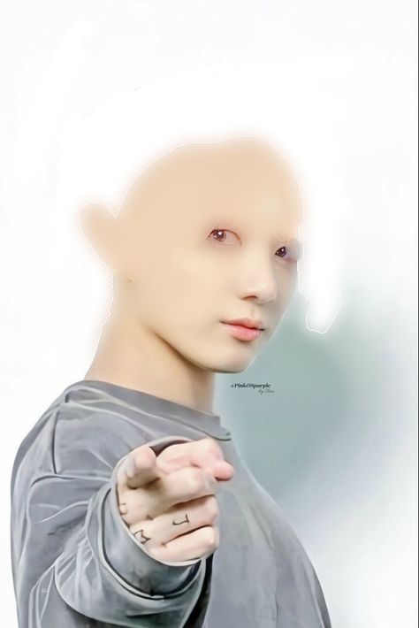 Jungkook Bald Head Edit, Jungkook Bald Head, Jungkook Bald, Bald Idols, Freddie Benson, Bald Head, Bald Heads, Bts Lockscreen, Shrek