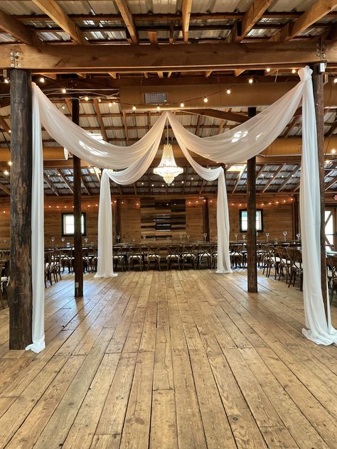 Industrial Wedding Drapery, Door Room Decor, Event Space Decor, Wedding Drapes, Barn Wedding Flowers, Wedding Table Layouts, Shed Wedding, Wedding Drapery, Room Door Decorations