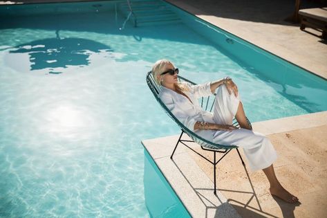 Posing poolside, Pixie Lott wears white pantsuit Mirror Editorial, Pool Fashion Editorial, Pool Editorial, Pool Lifestyle, Empty Pool, Summer Editorial, Beach Editorial, Swimwear 2021, Pool Photography