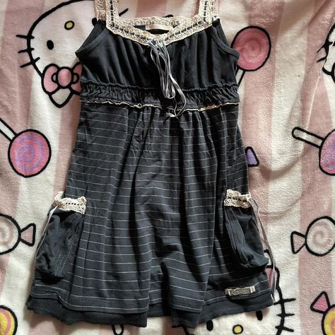 Look what I just found on Depop 🙌 https://depop.app.link/qCeZy4m7Qzb Depop Keywords, Depop Outfit, Beabadoobee Style, Depop Clothes, Navy Blue Colour, 2000s Clothes, Thrift Fashion, Really Cute Outfits, Harajuku Fashion