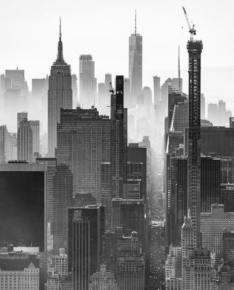 Gotham City Tattoo Ideas, Black And White Building Aesthetic, City Black And White Aesthetic, New York Buildings Aesthetic, City Scape Photography, Skyscraper Aesthetic, Landmark Photography, City Skyline Photography, Nyc Black And White