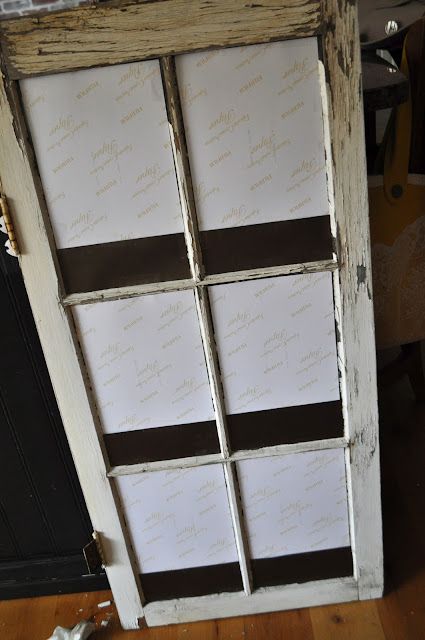 Window Picture Frame Diy, Window Frame Picture, Old Window Projects, Old Window Frames, Window Picture, Old Window Frame, Family Picture Frames, Hear Me Roar, Display Family Photos