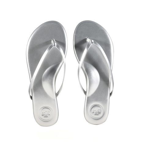 Indie Soft Silver Sandal Silver Sandal, Beach Brunch, Silver Flip Flops, Criss Cross Sandals, Elevated Casual, Italy Outfits, Silver Sandals, Cotton Drawstring Bags, Minimal Aesthetic