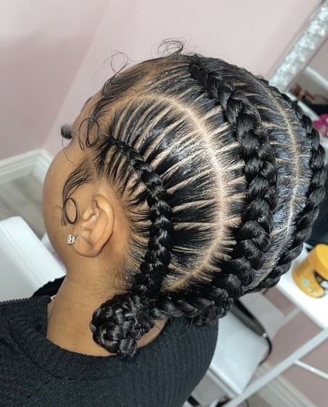 4 stitch braids 4 Stitch Braids, Shaved Hair Cuts, Sleek Ponytail Hairstyles, Feed In Braids Hairstyles, Box Braids Hairstyles For Black Women, Braids Hairstyles Pictures, Stitch Braids, Quick Braided Hairstyles, Dyed Natural Hair