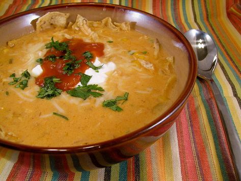 McAlister's Deli-style Chicken Tortilla Soup. Seriously amazing! Hatch Chili, Chicken Tortillas Soups Recipe, Tortilla Soup Recipe, Chili Soup, Enchilada Soup, Easy Cream, Chicken Tortilla Soup, Chicken Tortilla, Chowder Recipes