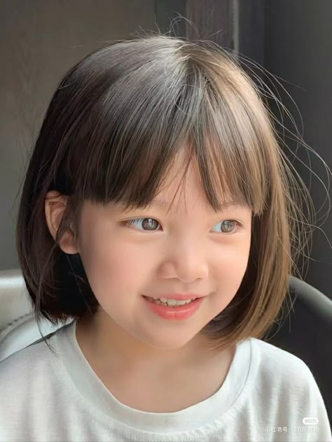 Haircut For Baby Girl Short Hair, Girls Short Haircut Kids With Bangs, Haircut Kids Girl, Baby Haircut Girl, Kids Haircut For Girls Medium, Kids Bangs Hair, Baby Girl Haircut, Toddler Bob Haircut, Toddler Bangs