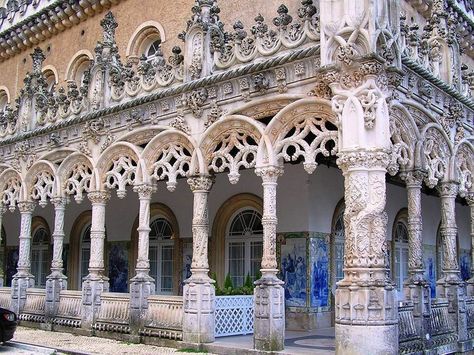 Architecture Traditional, Portuguese Architecture, India Architecture, Portuguese Culture, Visit Portugal, November 9, Portugal Travel, Traditional Architecture, Ancient Architecture