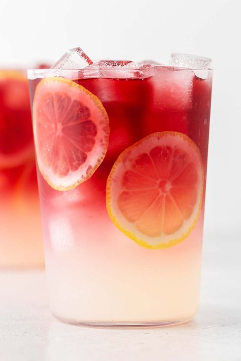 Roselle Recipes, Blue Lemonade Recipe, Best Homemade Lemonade, Hibiscus Lemonade, Watermelon Mint Lemonade, Drinks Refreshing, Good Lemonade Recipe, Hibiscus Drink, Cucumber Lemonade