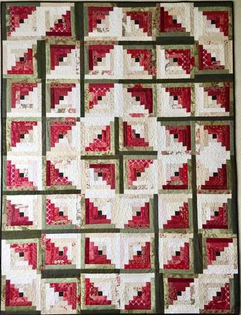 Quilt Pattern Easy, Colchas Quilting, Fall Quilt Patterns, Log Cabin Quilt Pattern, Log Cabin Quilt Blocks, Log Cabin Designs, Quilt Pattern Download, Christmas Quilt Patterns, Scrappy Quilt Patterns