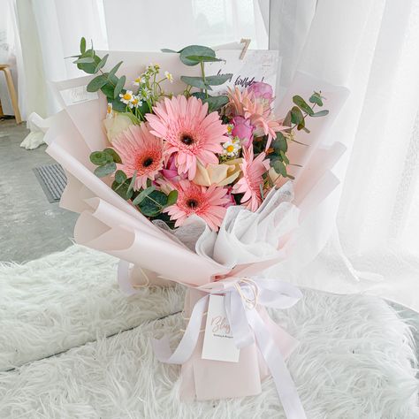 Gerbera Daisy Bouquet, Daisy Bouquet, Easy Flower, Ipoh, Gerbera Daisy, Diy Easy, Flowers Bouquet, Easy Diy, Daisy