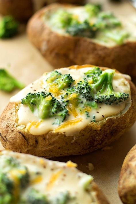 Stuffed Potato, Stuffed Potatoes, Stuffed Baked Potatoes, Cheesy Broccoli, Dried Potatoes, Low Fat Cheese, Baked Potato Recipes, Dinner Side Dishes, Twice Baked Potatoes