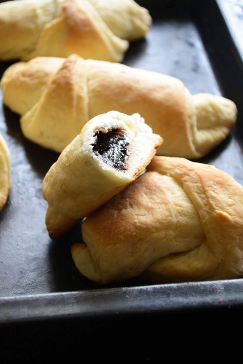 Cornetti Recipe - #BreadBakers – Gayathri's Cook Spot Cornetti Recipe, Cornetto Recipe, Yeast Baking, Italian Easter Bread, Ganache Filling, Chocolate Ganache Filling, Easter Bread, Baking Basics, Fruit Bread