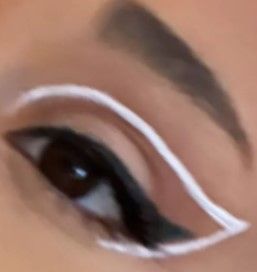 Ariana Grande Makeup Looks, White Eye Makeup, Ariana Grande Makeup, Cute Eye Makeup, White Eyes, Cute Eyes, Prom Makeup, Halloween Cosplay, Face Painting